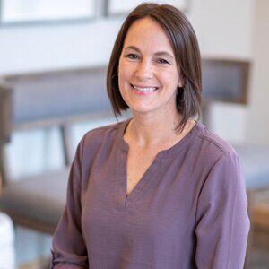 Meet your Posher, Kara